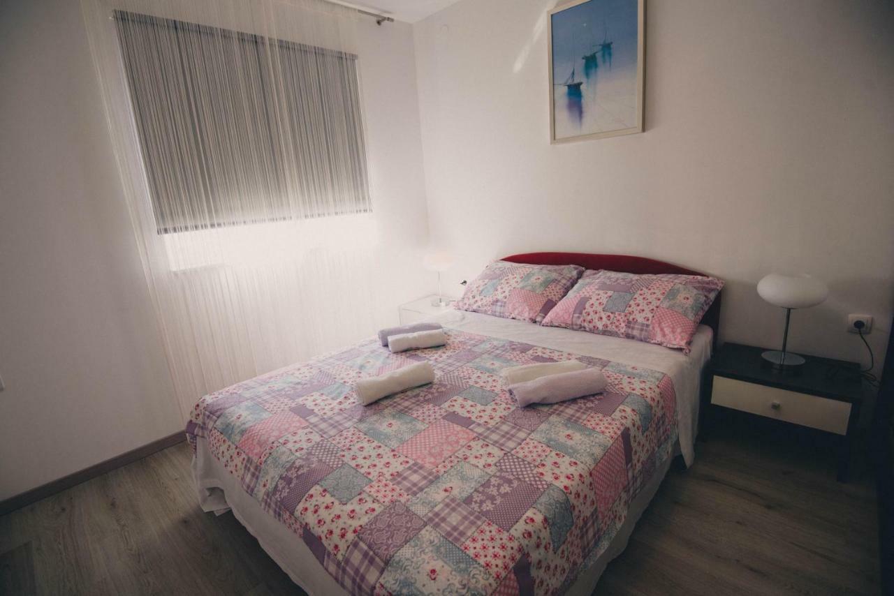Apartments Vodice Extérieur photo